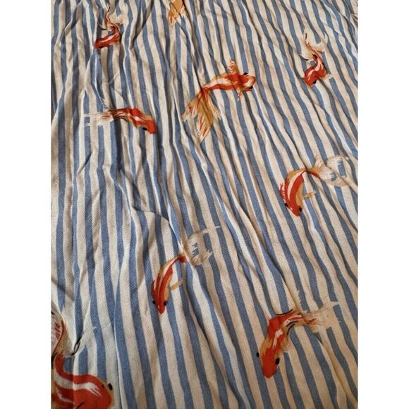 Striped Goldfish Print Scarf With Tassel Accents Lightweight Cotton Blend - Picture 7 of 7